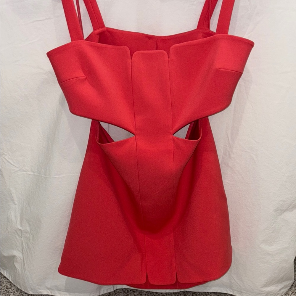 Elegant peachy dress